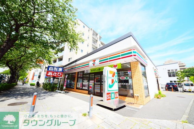 コンビニ　セブンイレブン横浜本牧原店（コンビニ）まで170m