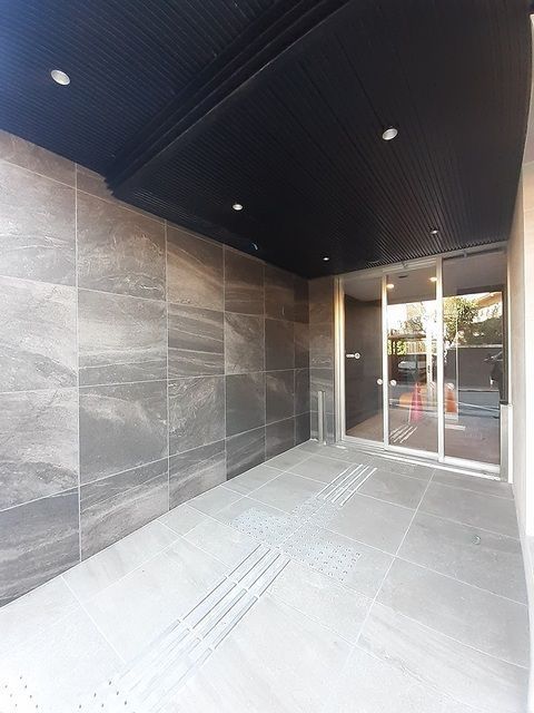 エントランス　☆共用設備もキレイ☆