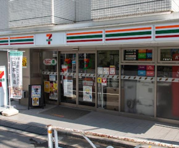 コンビニ　セブン－イレブン代官山駅東店（コンビニ）まで608m