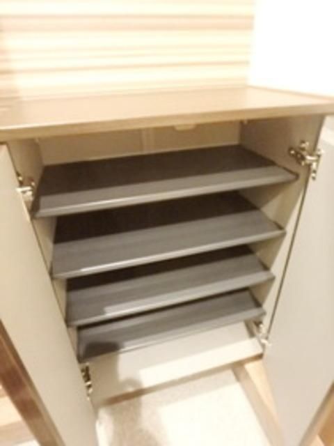 収納　★シューズボックス★