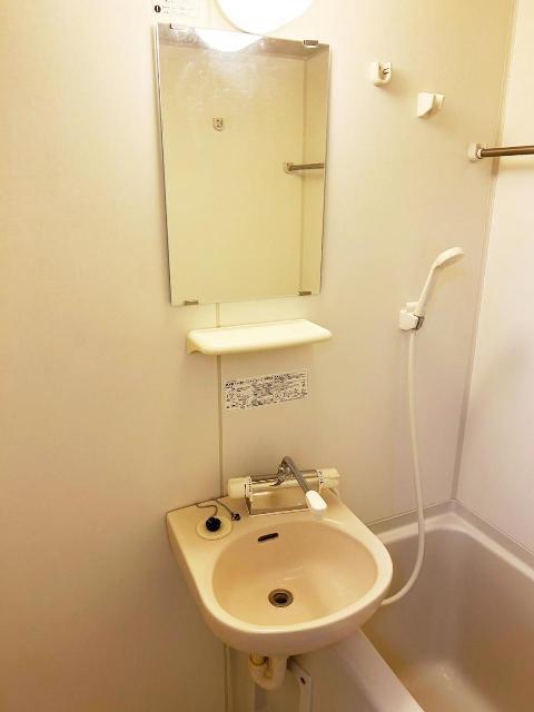 洗面設備　同仕様タイプ