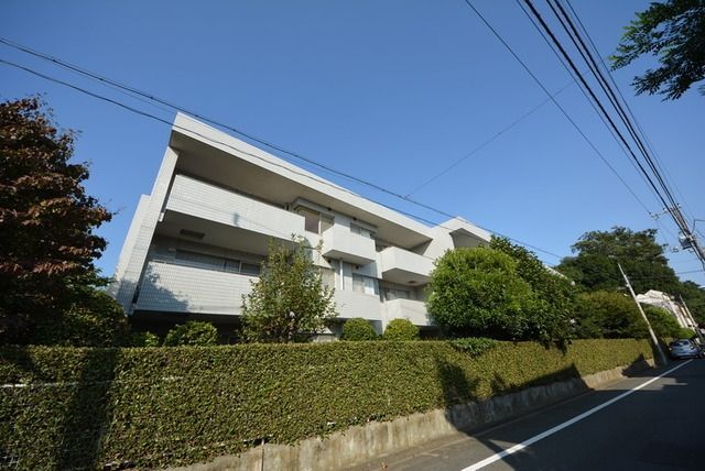 建物外観　★低層３階建てＲＣ造★