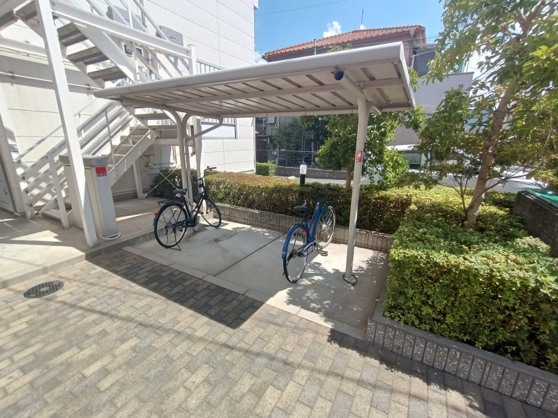 その他　駐輪スペースです。