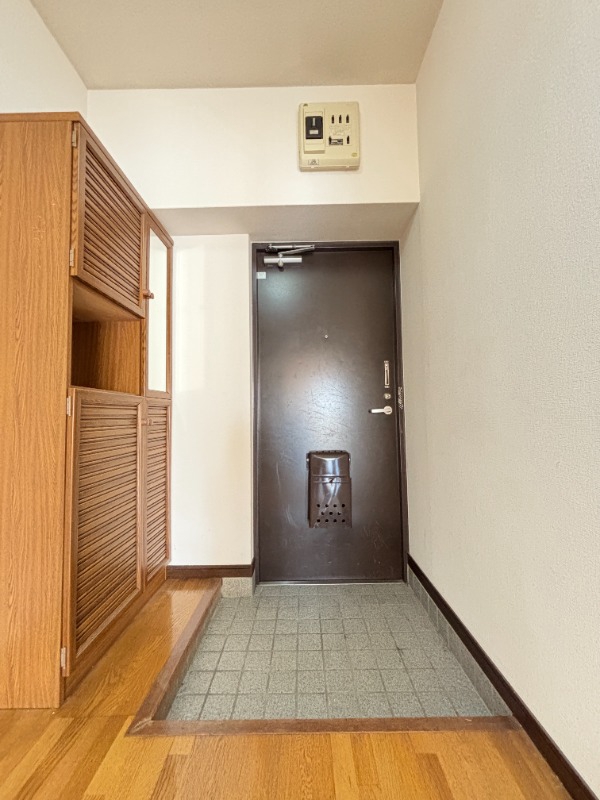 玄関　４０２号室　写真