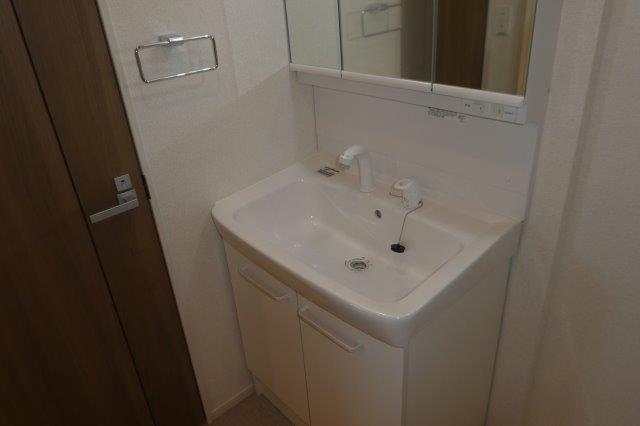 洗面設備　シャンプードレッサー