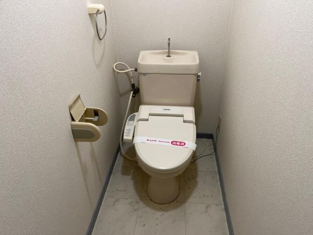 トイレ　シャワー付トイレ