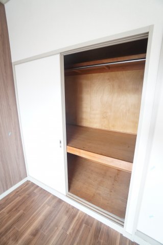 収納　※同物件・反転タイプの写真です。