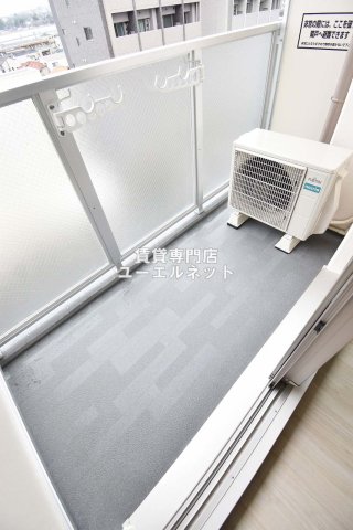 バルコニー　バルコニー付きで採光＆風通し良好！
