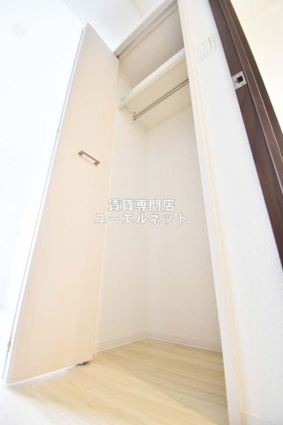 収納　クローゼット付きでお部屋もスッキリ♪