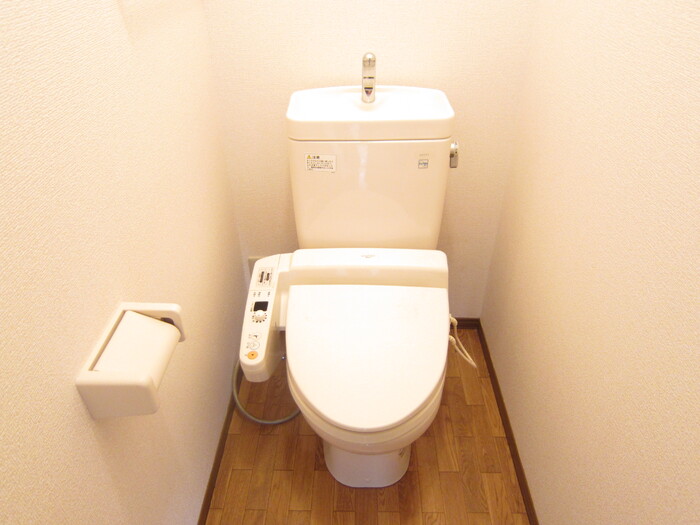 トーラス・トク Bのトイレ写真