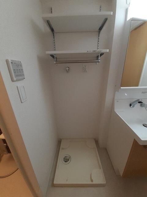 その他設備　防水パン付き洗濯機置き場☆