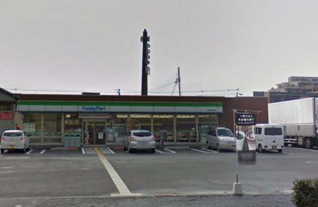 コンビニ　ファミリーマート泉大津西港町店（コンビニ）まで449m