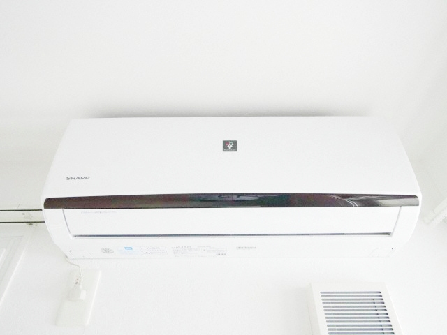 その他設備　夏でも快適な、エアコン完備です♪
