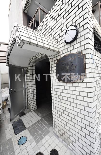 エントランス　清潔なエントランスです