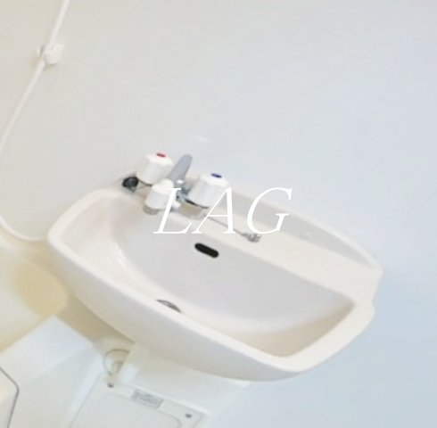 洗面設備　洗面台です。