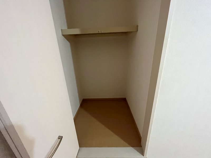 収納　ルネス　ソフィア　台東区谷中3