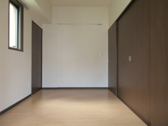 1LDK Mansion in Nishi-ku, Yokohama, Kanagawa — photo 3 of 3