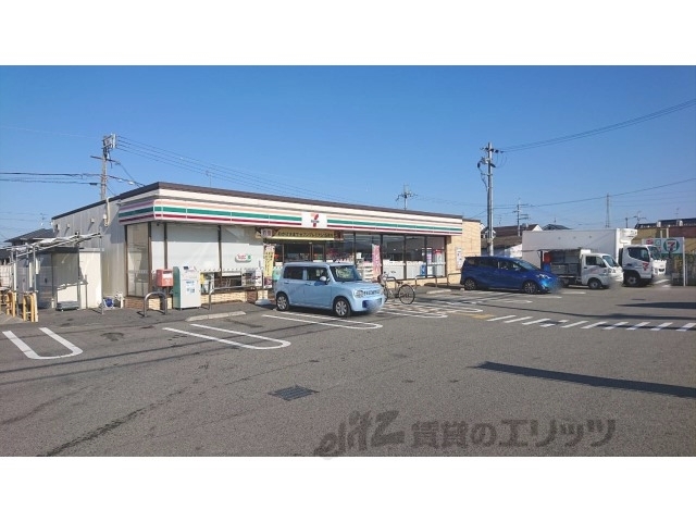 コンビニ　セブンイレブン田原本千代店（コンビニ）まで600m