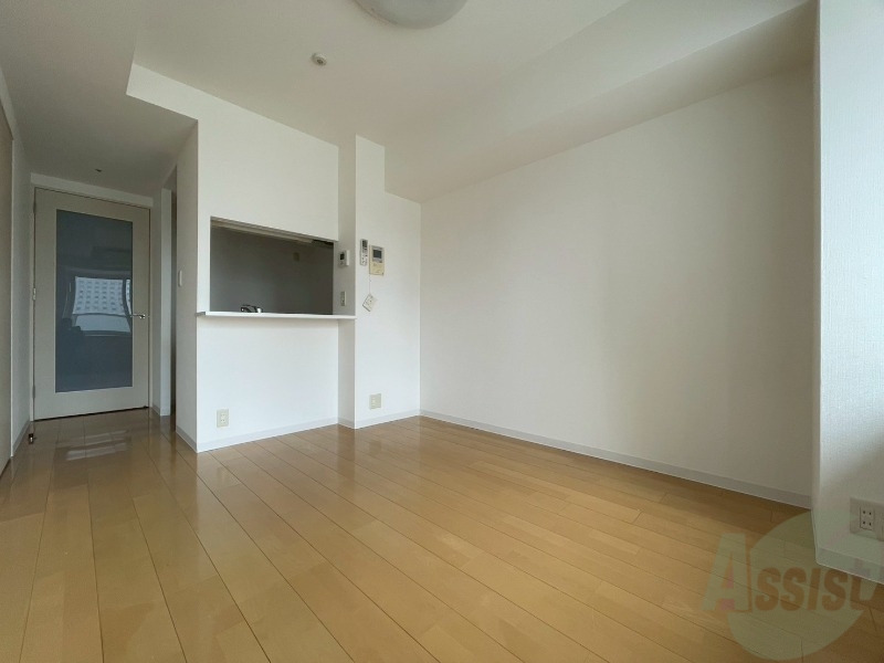 居室・リビング　広くてキレイなお部屋が広がっていて、充実した生活が送れそう。