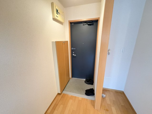 玄関　参考写真