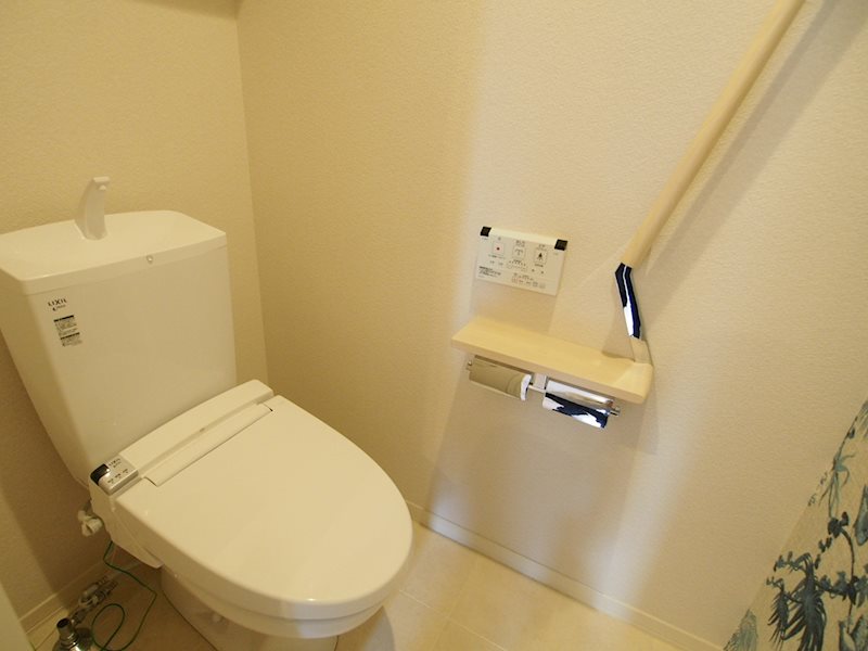 プルミエール A棟のトイレ写真