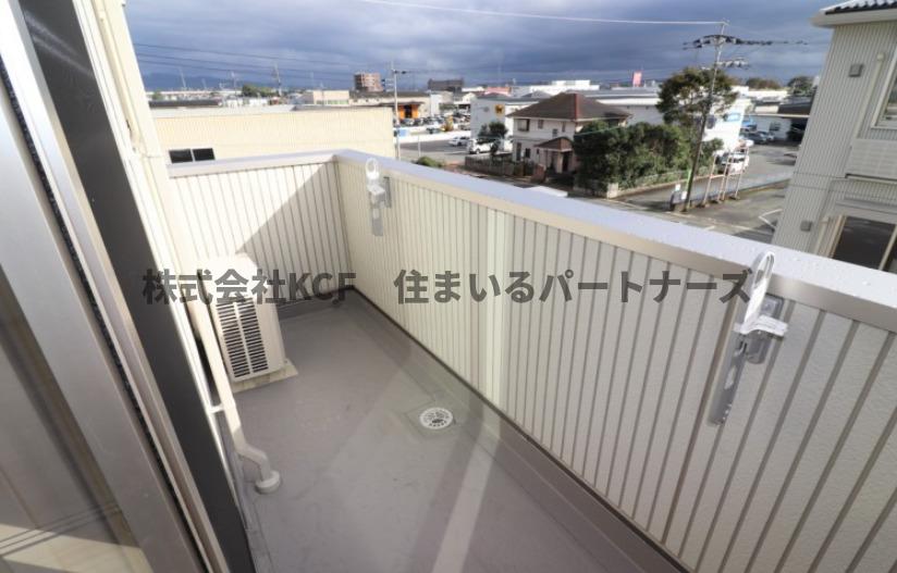 バルコニー　落ち着いた時間を過ごせるバルコニーです