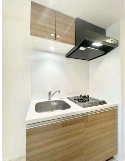 キッチン　家具家電付きのお部屋となっております。