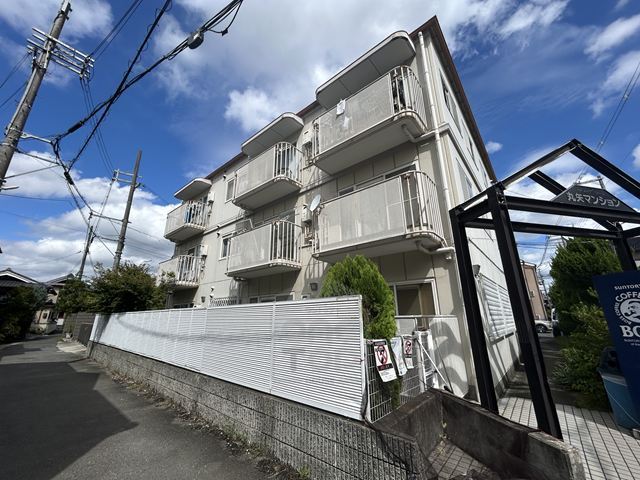 丸矢マンションの外観写真