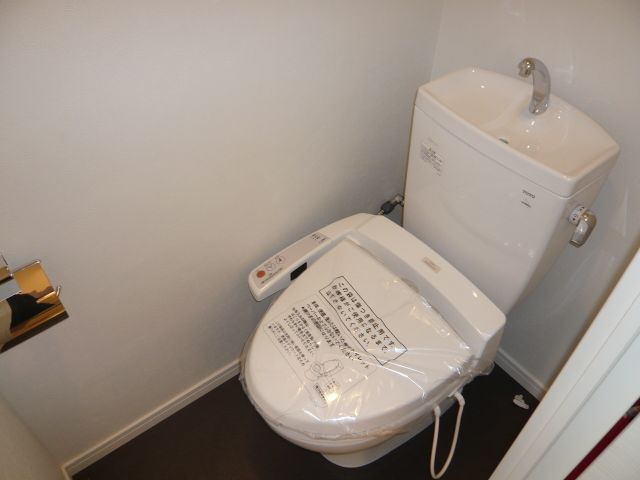 トイレ　トイレ