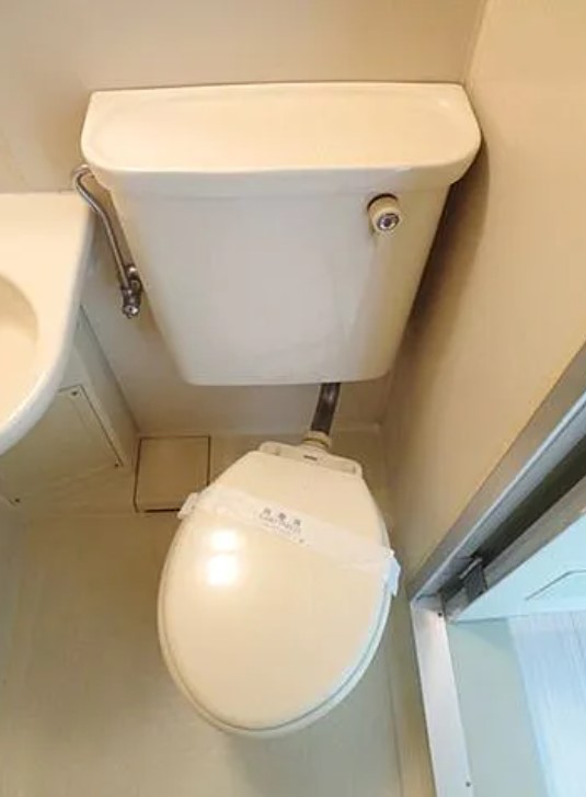 トイレ　別部屋参照