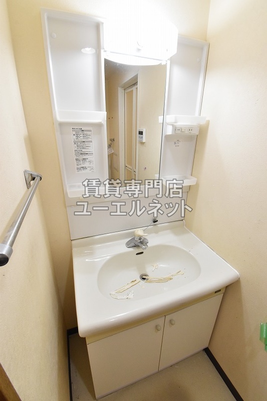 洗面設備　独立洗面台
