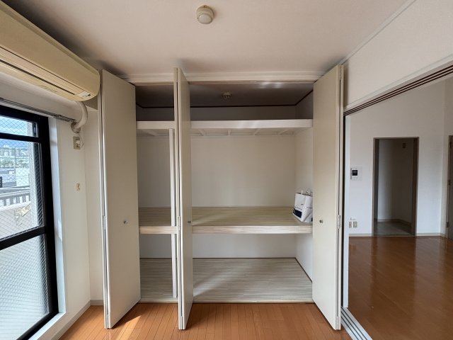 本山アネックスの内装写真