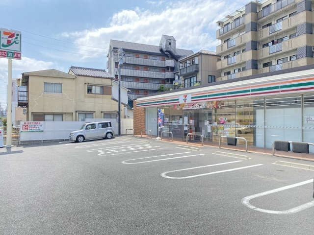 コンビニ　セブンイレブン名古屋山里町店（コンビニ）まで154m