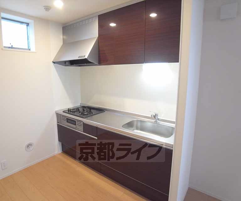 キッチン　高級感のある色合いです