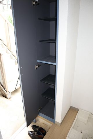 収納　たっぷりのシューズボックス