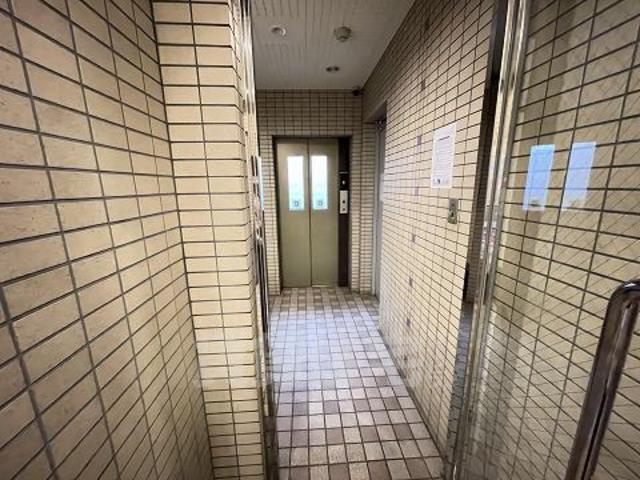 ロビー