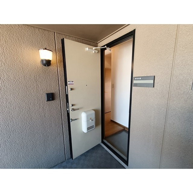 メゾンシェールの玄関写真