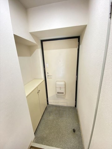オマージュ南茨木の玄関写真