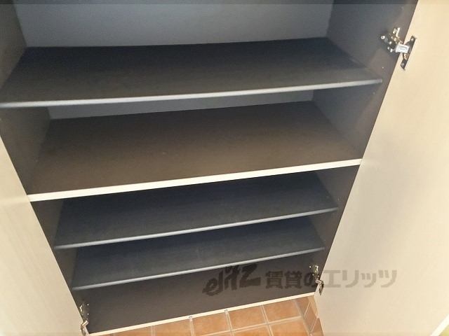 収納　下駄箱