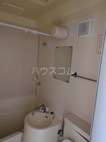 戸倉ハイツの内装写真