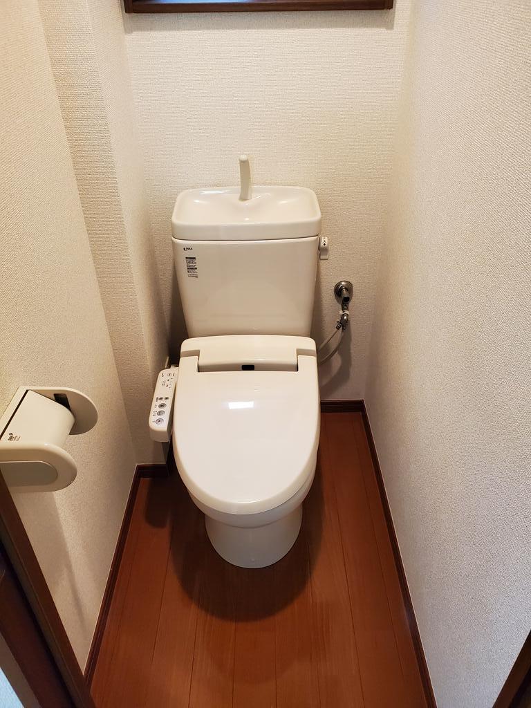 吉村ビルのトイレ写真