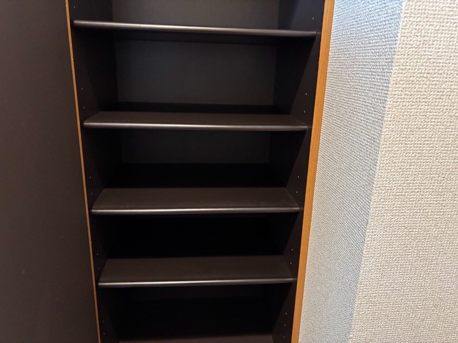 収納　シューズボックス