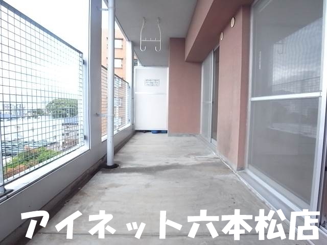 バルコニー　お洗濯ものはこちらで