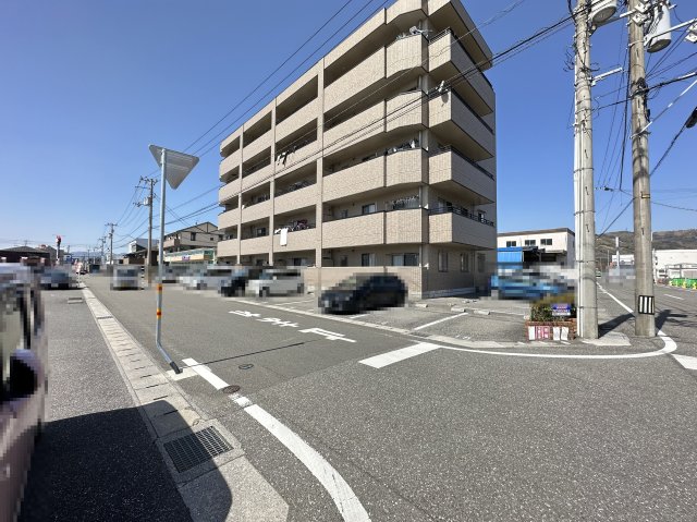 ＪＲ土讃線 薊野駅 徒歩15分 築22年