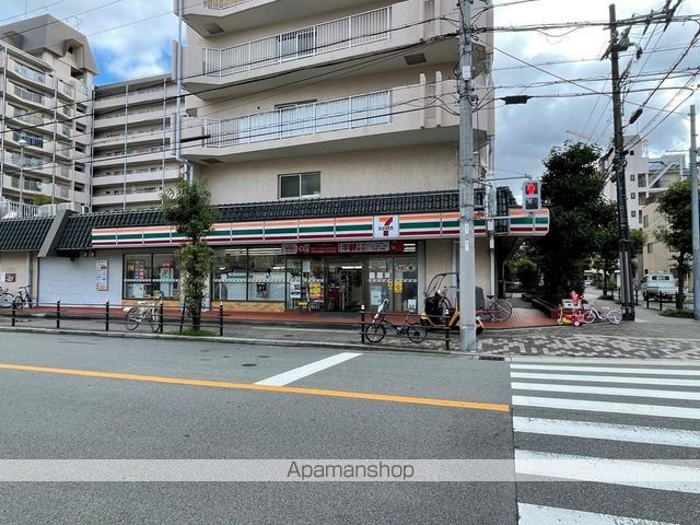 コンビニ　セブンイレブン（コンビニ）まで163m