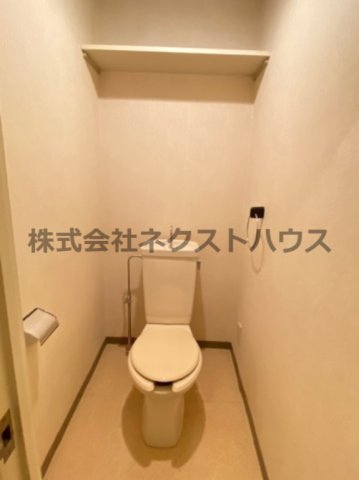 トイレ　別部屋参考写真です