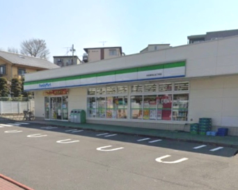 コンビニ　ファミリーマート 大田南馬込五丁目店（コンビニ）まで200m