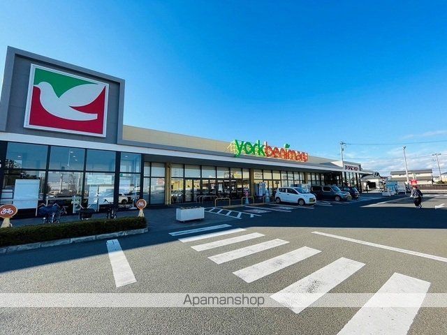 スーパー　ヨークベニマル名取バイパス店（スーパー）まで750m