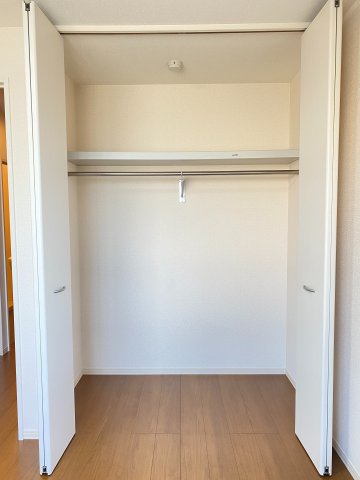 収納　同型モデル