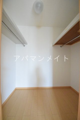 収納　ウォークインクローゼットです！